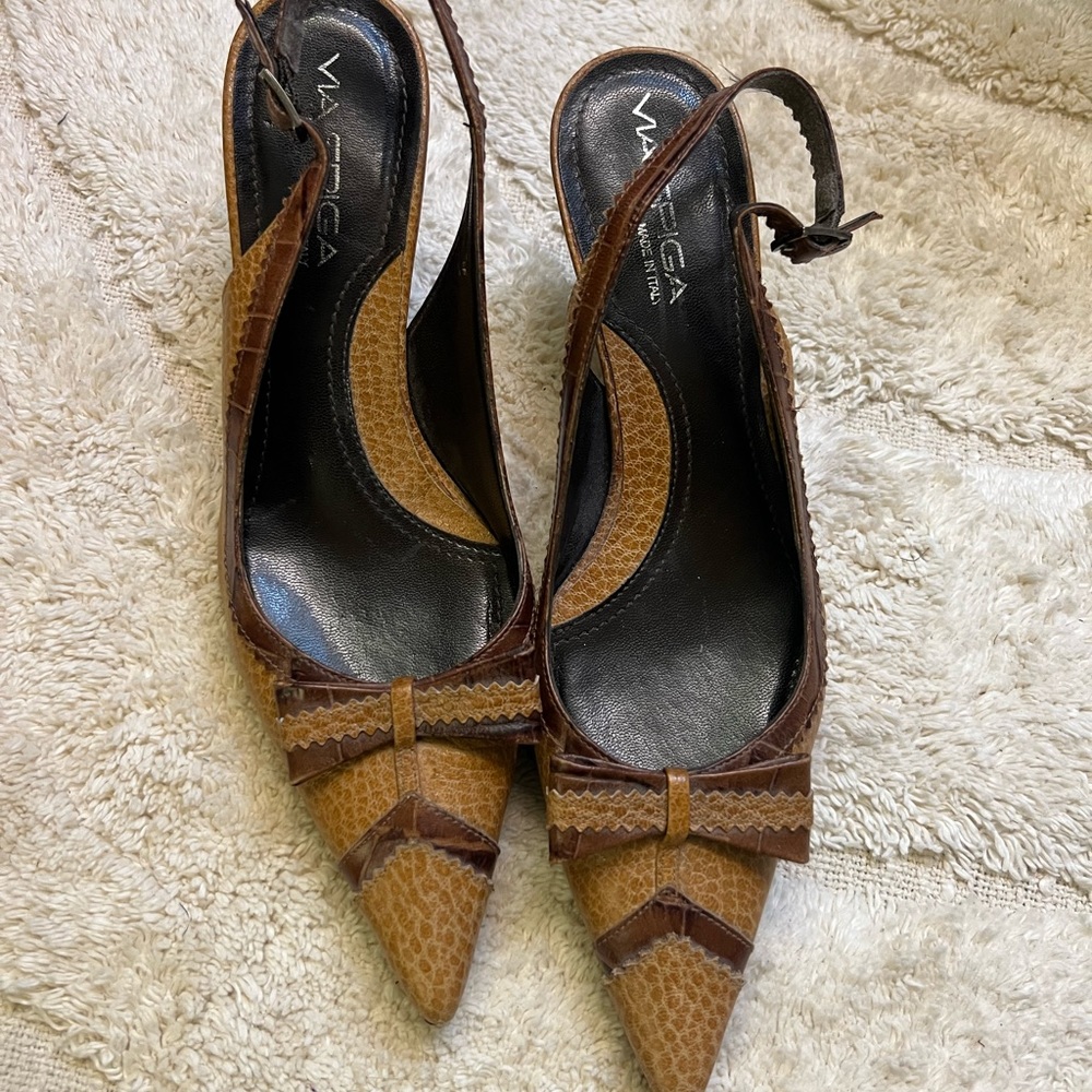Via Spiga Kitten Heels